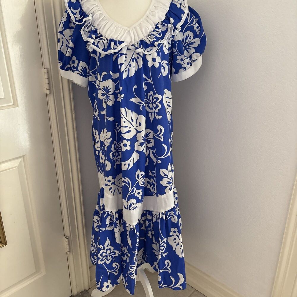 VTG Hawaiian Muumuu Dress Blue White Tropical Floral Monstera Ruffle Maxi Medium